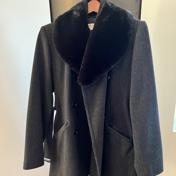Giorgio Armani wool coat - Picture 2 of 5